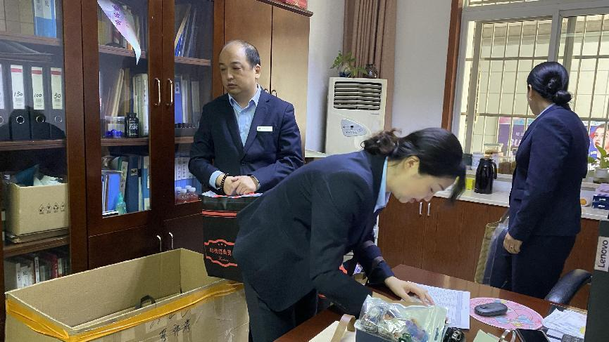 焕然“衣”新，整“装”待发——钱江商城工服换新，服务更出色！